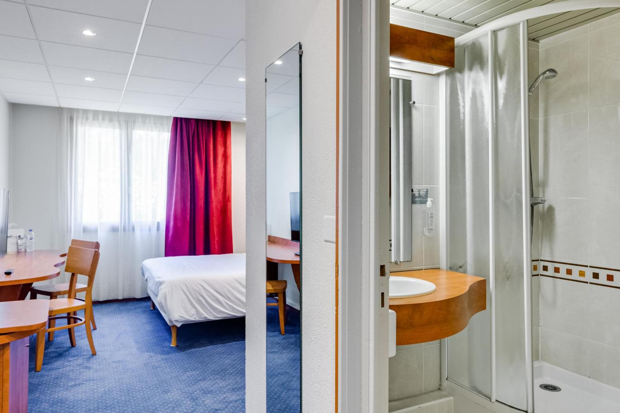 Brit Hotel Nantes Vigneux - L'Atlantel エクステリア 写真